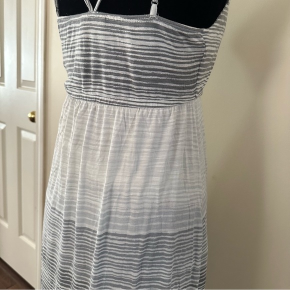 Quiksilver Women’s Maxi Dress in Medium - Picture 7 of 11